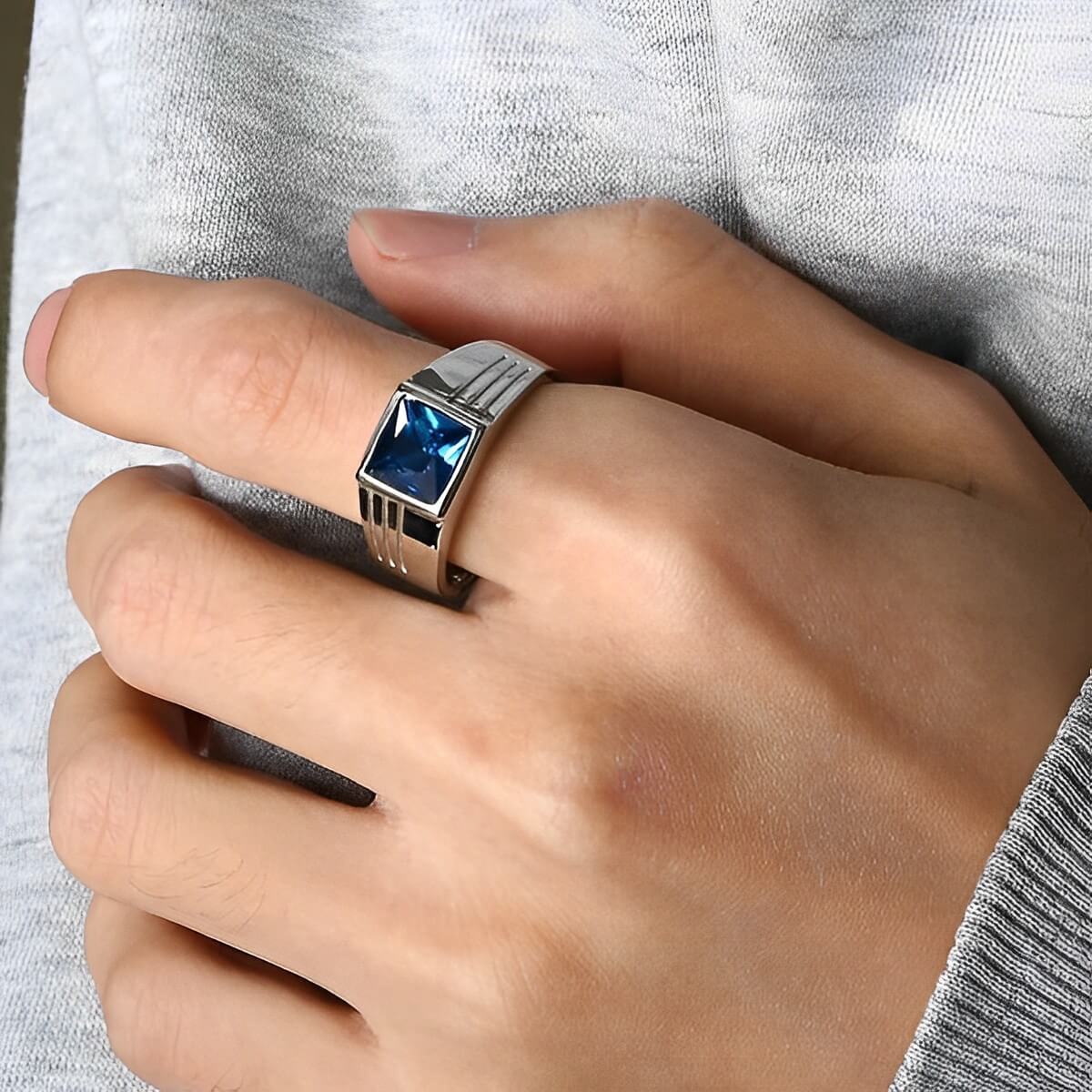 WEXLEIGH SILVER OCEAN RING