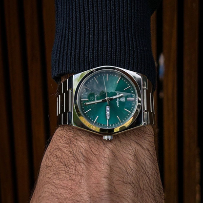 WEXLEIGH SIGNATURE WATCH