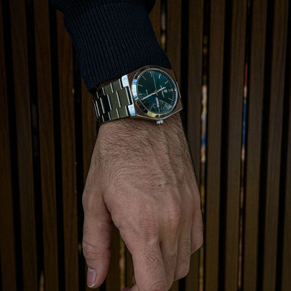 WEXLEIGH SIGNATURE WATCH